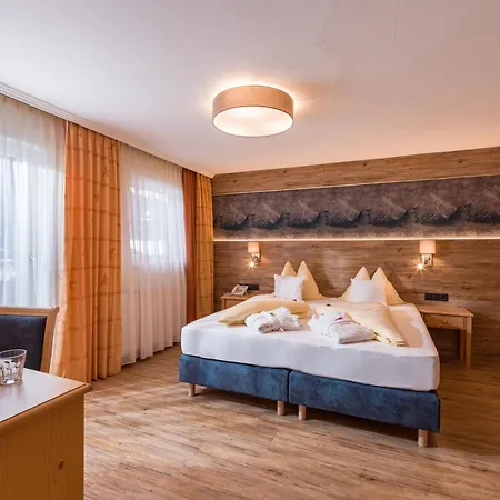 Glockenstuhl 4*